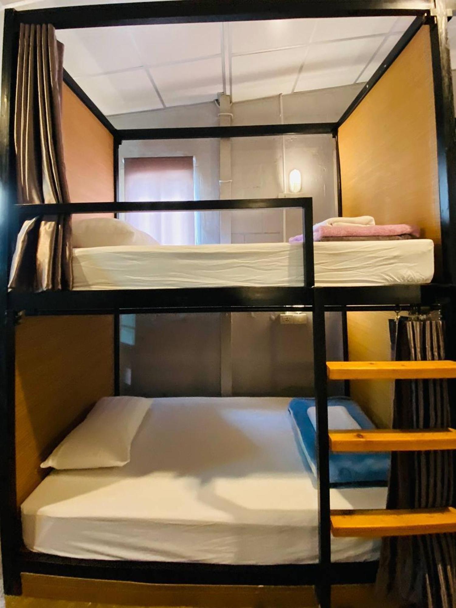 בנגקוק Hostel Lemon Siam Petchaburi Road מראה חיצוני תמונה