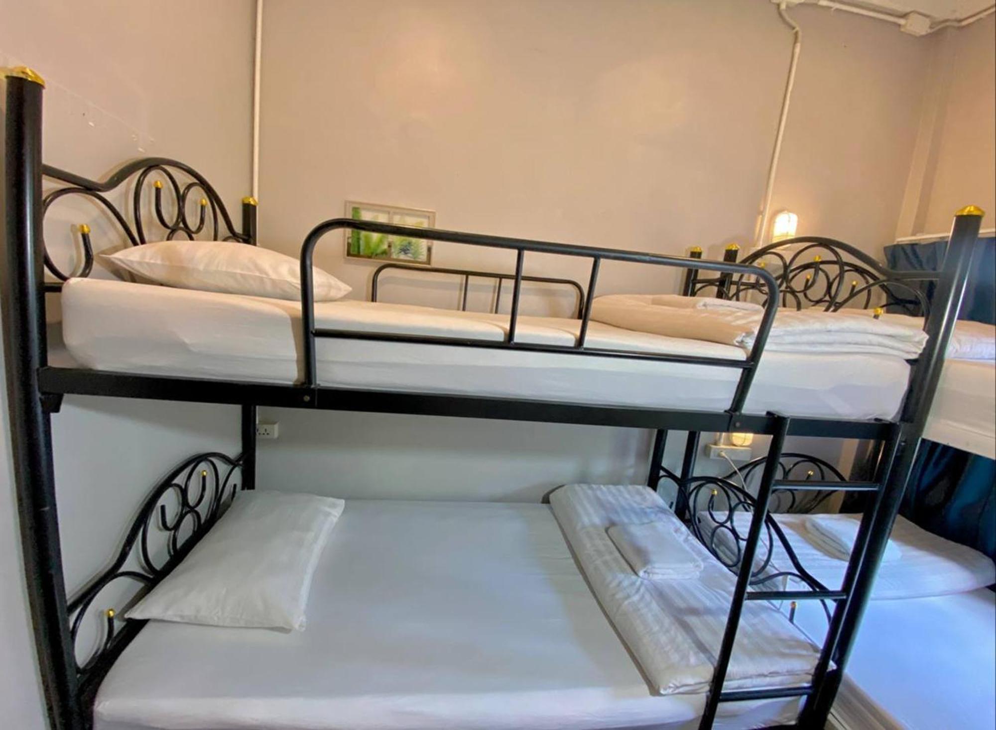 בנגקוק Hostel Lemon Siam Petchaburi Road מראה חיצוני תמונה